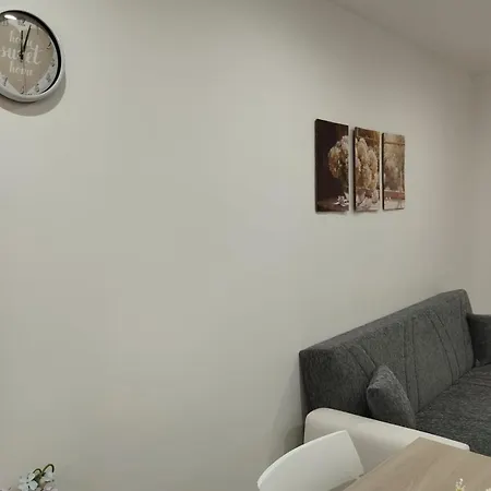 Casa Orchidea - Comfort Minimal Nel Cuore Di * パラッツォーロ・アクレイデ